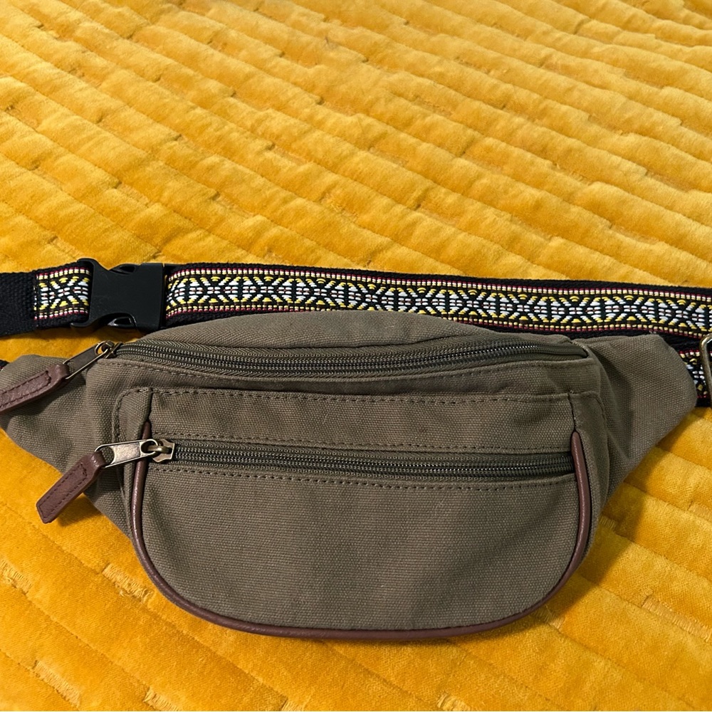 Canvas and woven strap Fanny pack